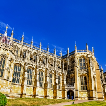 Windsor Castle & 3 Course Meal at Corner House