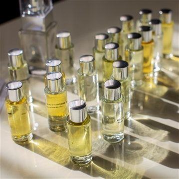 Design Your Own Fragrance Platinum Experience for Two