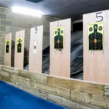 Assault Rifle Speed Shooting for Two