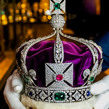 Entrance to Tower of London & 2 Course Meal at The Shakedown for 2