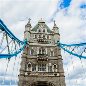 Entrance to Tower Bridge & 2 Course Meal at The Shakedown for Two