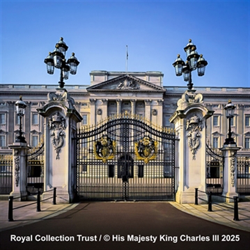 Buckingham Palace and Clermont Charing Cross Afternoon Tea