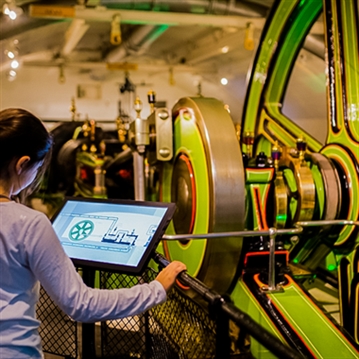 Entrance to Tower Bridge & 3 Course Meal at The Shakedown for Two