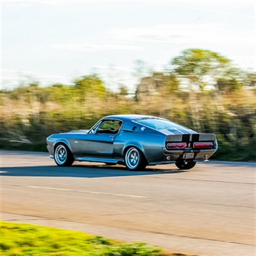 Ford Mustang Thrill