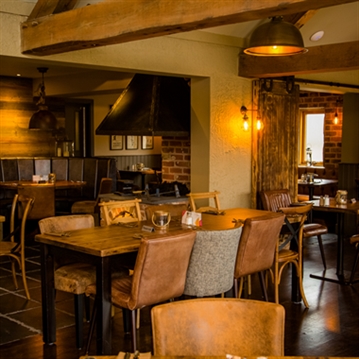 Sparkling Afternoon Tea for Two at The Three Horseshoes