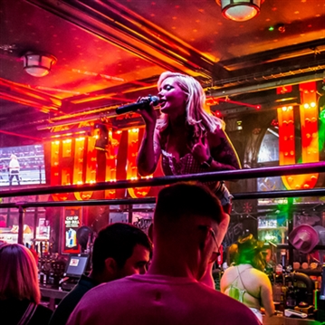 Bottomless Brunch for Two at Coyote Ugly Saloon