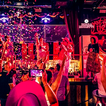 Bottomless Brunch for Two at Coyote Ugly Saloon