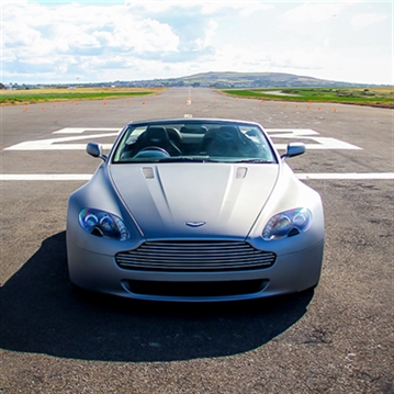 Aston Martin V8 Vantage Blast