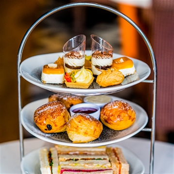 Afternoon Tea for Two in Brighton with Brighton i360 Journey