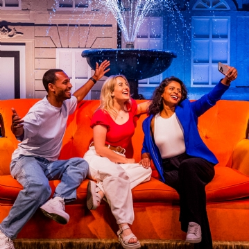 The FRIENDS™ Experience: The One in London for Two
