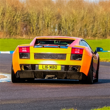 Ultimate Ferrari Vs Lamborghini Driving Blast