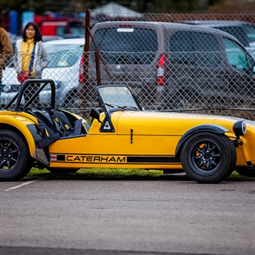 Ariel Vs Caterham Blast for Two