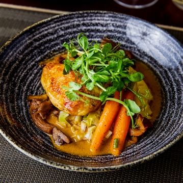 Entrance to The Royal Mews & Lunch at The Royal Horseguards Hotel for Two