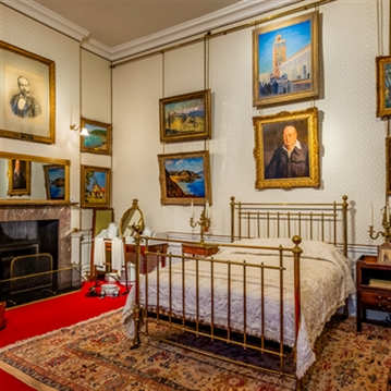 Discover Blenheim Palace for One Adult & One Child