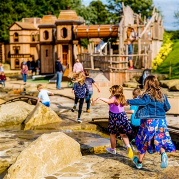 Discover Blenheim Palace for One Adult & One Child