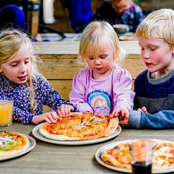 Family Day Out at Blenheim Palace & Lunch