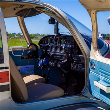 30 Minute Aeroplane Flying Lesson in a 4 Seater Aircraft