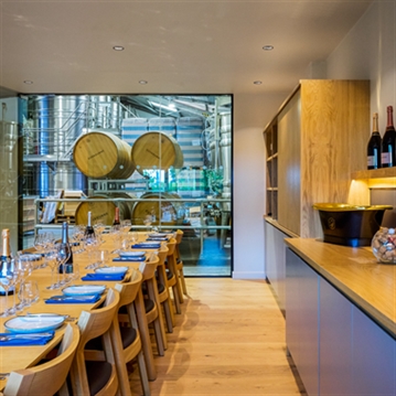 Gusbourne Estate Sparkling Wine Tasting for 2