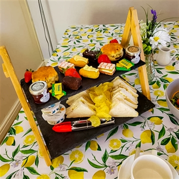 Horse Drawn Carriage Ride with Cream Tea for Four