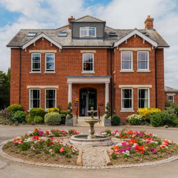 Duxford Elite Experience: IWM entry & Stay at The Lodge