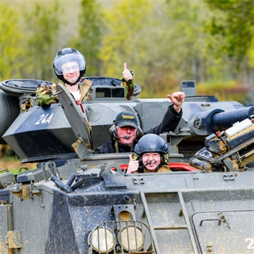 Tank Driving Challenge for Two