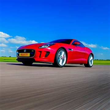 Jaguar Driving Thrill at Thruxton Motorsport Centre