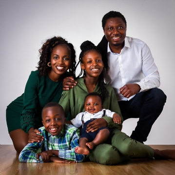 Family Portrait Photo Shoot