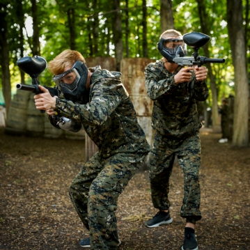 Group Paintball Entrance For Eight