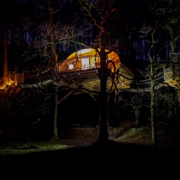 Two Night Tree House Escape for Two