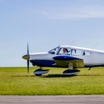 30 Minute Flying Lesson