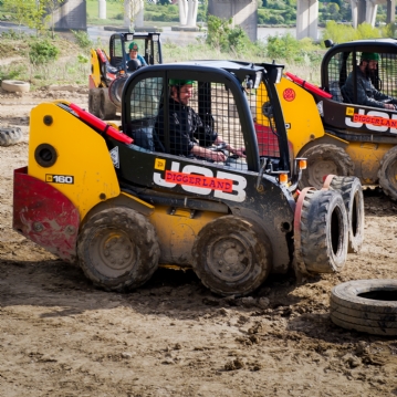 Dumper Racing Experience at Diggerland