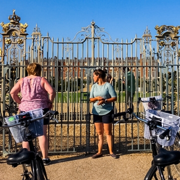 Hampton Court Palace Bike Tour for Two