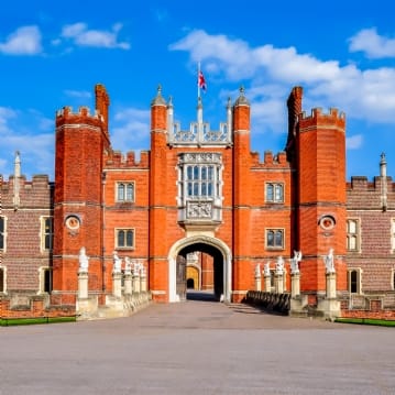 Hampton Court Palace Bike Tour for Two