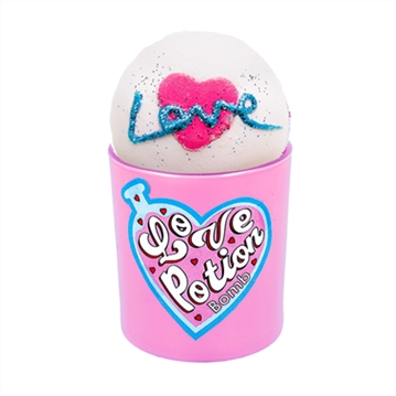 Love Potion Candle & Bath Blaster Gift Set