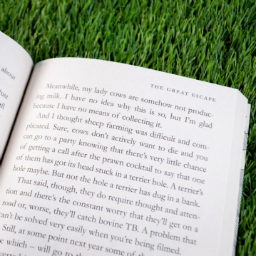 Jeremy Clarkson Book - Til The Cows Come Home