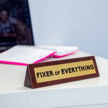 "Fixer of Everything" Wooden Desk Sign
