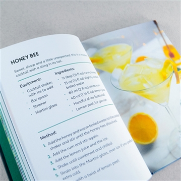 The Little Book For Cocktail Lovers