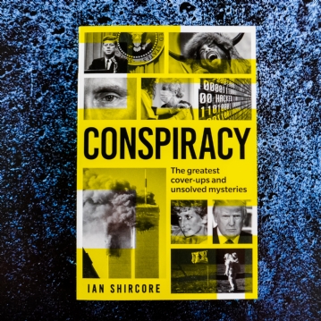 Conspiracy Book - The Greatest Cover-ups & Unsolved Mysteries