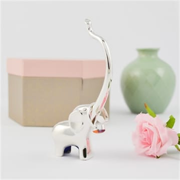 His and hers ring holder store