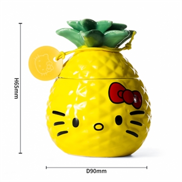Hello Kitty Summer Reusable Plant Pot Scented Candle - Pineapple