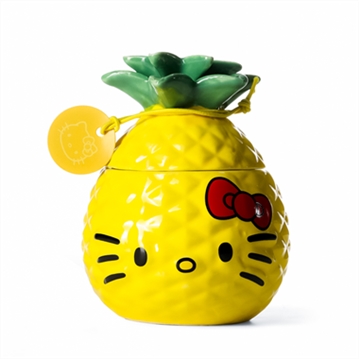 Hello Kitty Summer Reusable Plant Pot Scented Candle - Pineapple