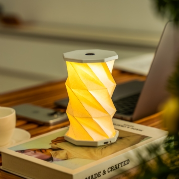 Gingko Mini Twist Hexagon Lights