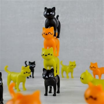 Catastrophe Stacking Cats Game