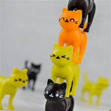 Catastrophe Stacking Cats Game