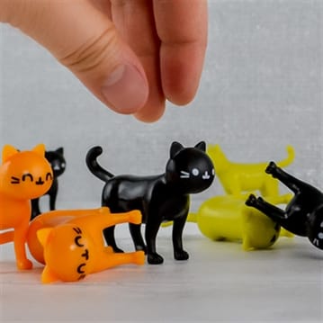 Catastrophe Stacking Cats Game