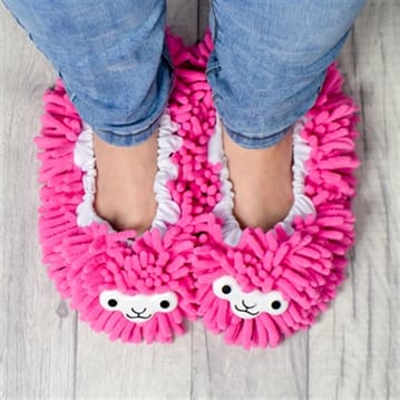 Llama Cleaning Slippers