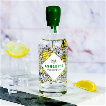 Personalised Botanical Line 75cl Vodka Bottle