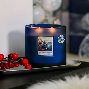 Heart & Home Christmas Twin Wick Candles