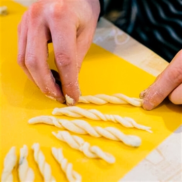 Become a Pasta Artist