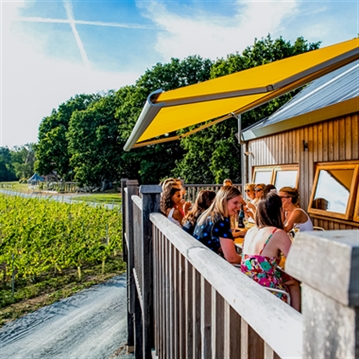 Luxury Under the Stars with Breakfast, Wine Tasting and Tour